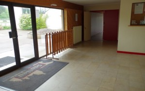 Entrée par le hall commun