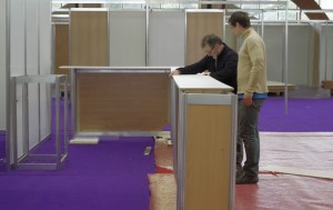 Le Président Jean-Paul DUVIQUET monte le bar